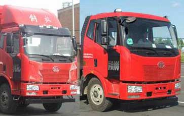 一汽解放小三軸30方（15噸）電動(dòng)飼料車(chē)